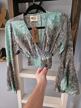 Rhea Boho Paisley Smocked Waist Crop Top - Bell Sleeves - NWT Size M
